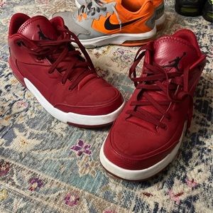 Red Jordan’s Flight Origin 3s size 11